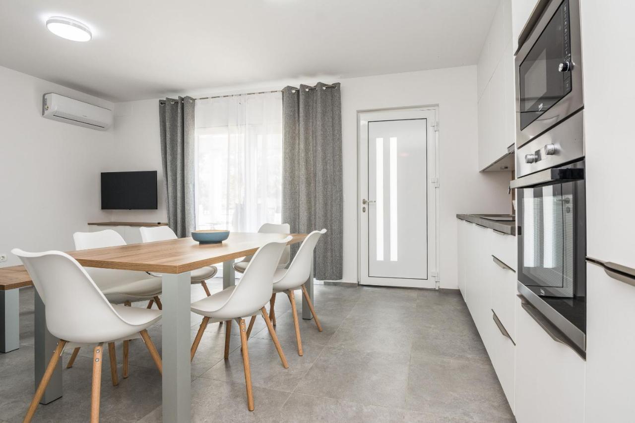 Apartment Spanic 1 Vir Eksteriør bilde