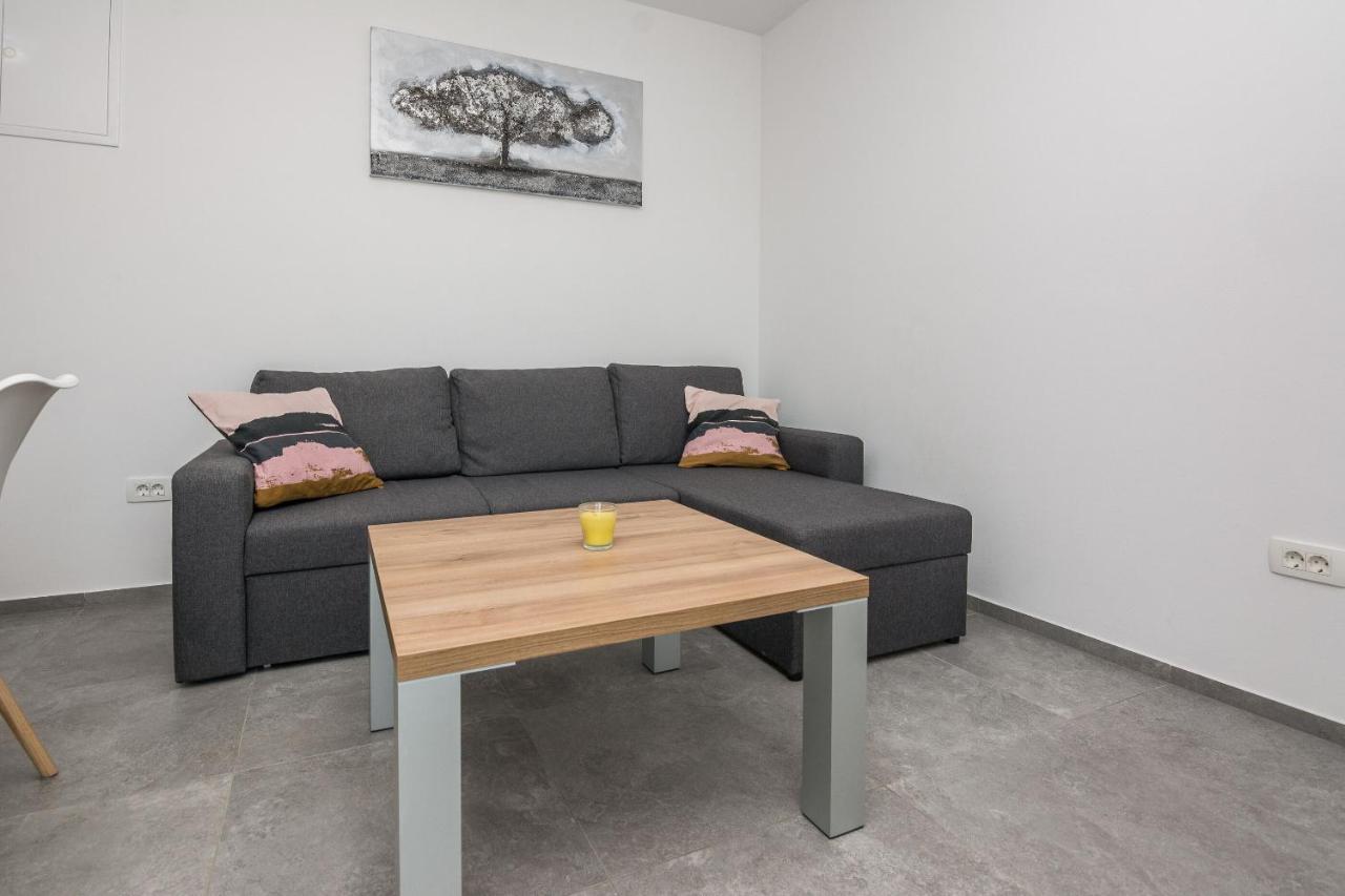 Apartment Spanic 1 Vir Eksteriør bilde