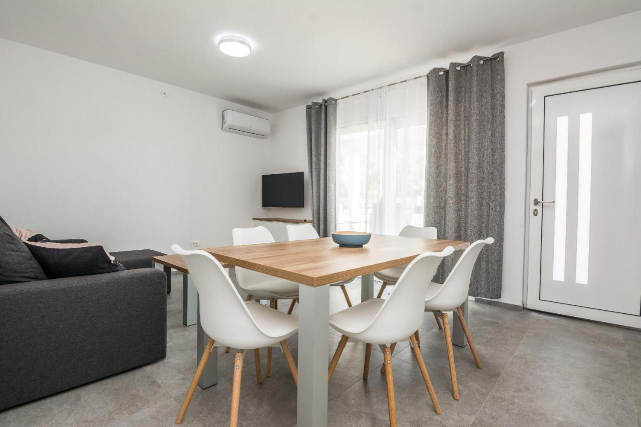 Apartment Spanic 1 Vir Eksteriør bilde
